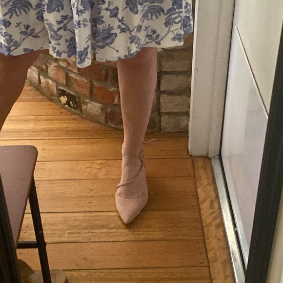 INC blush suede pumps - Picture 5 of 11